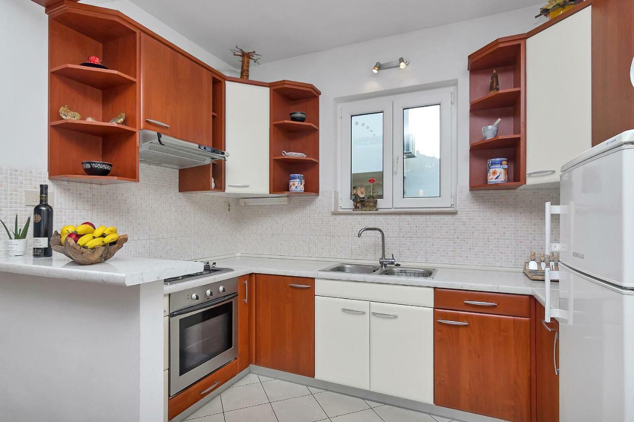 Apartments Smiljka Makarska Eksteriør billede
